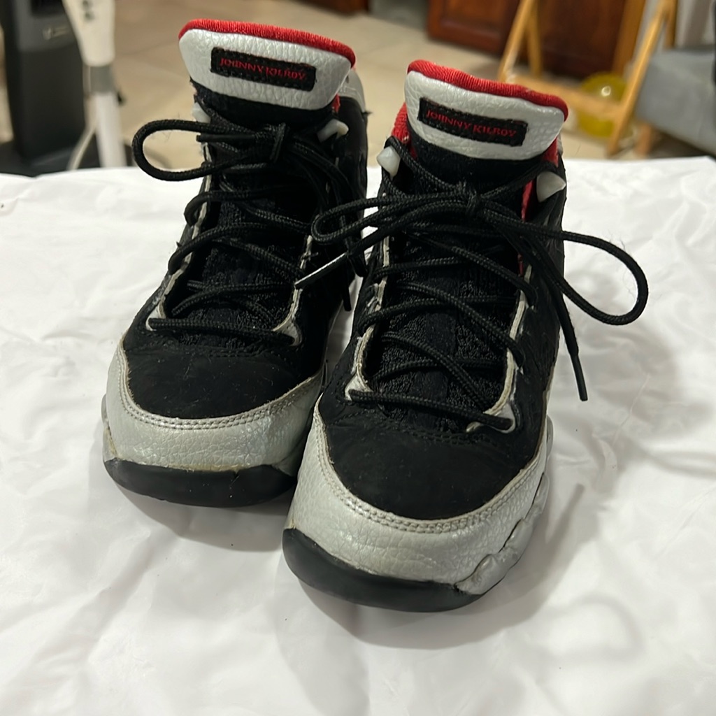 Nike Air Jordan 9 Size 12c Preowned